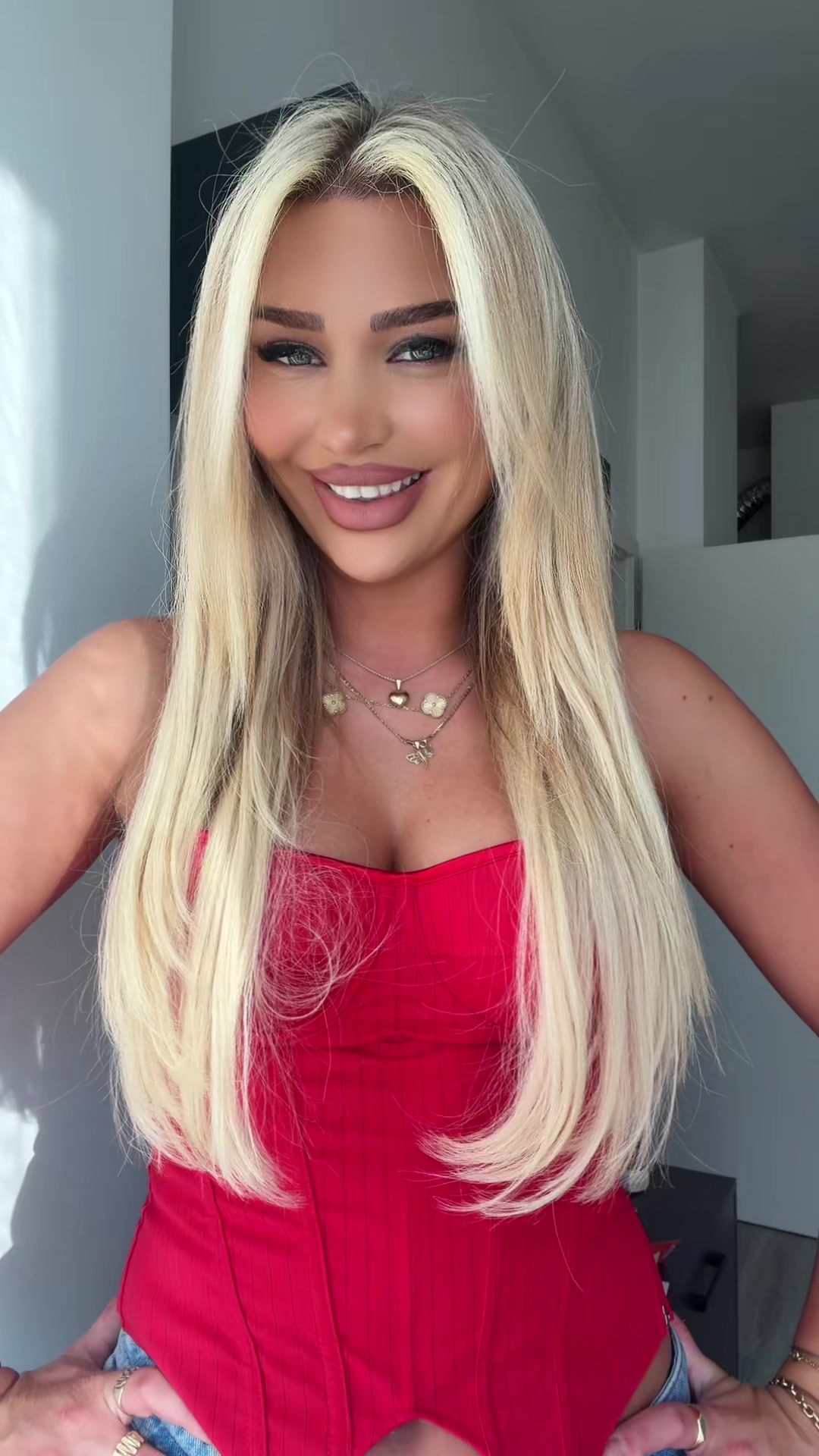 @DJELLZAVOKSHI