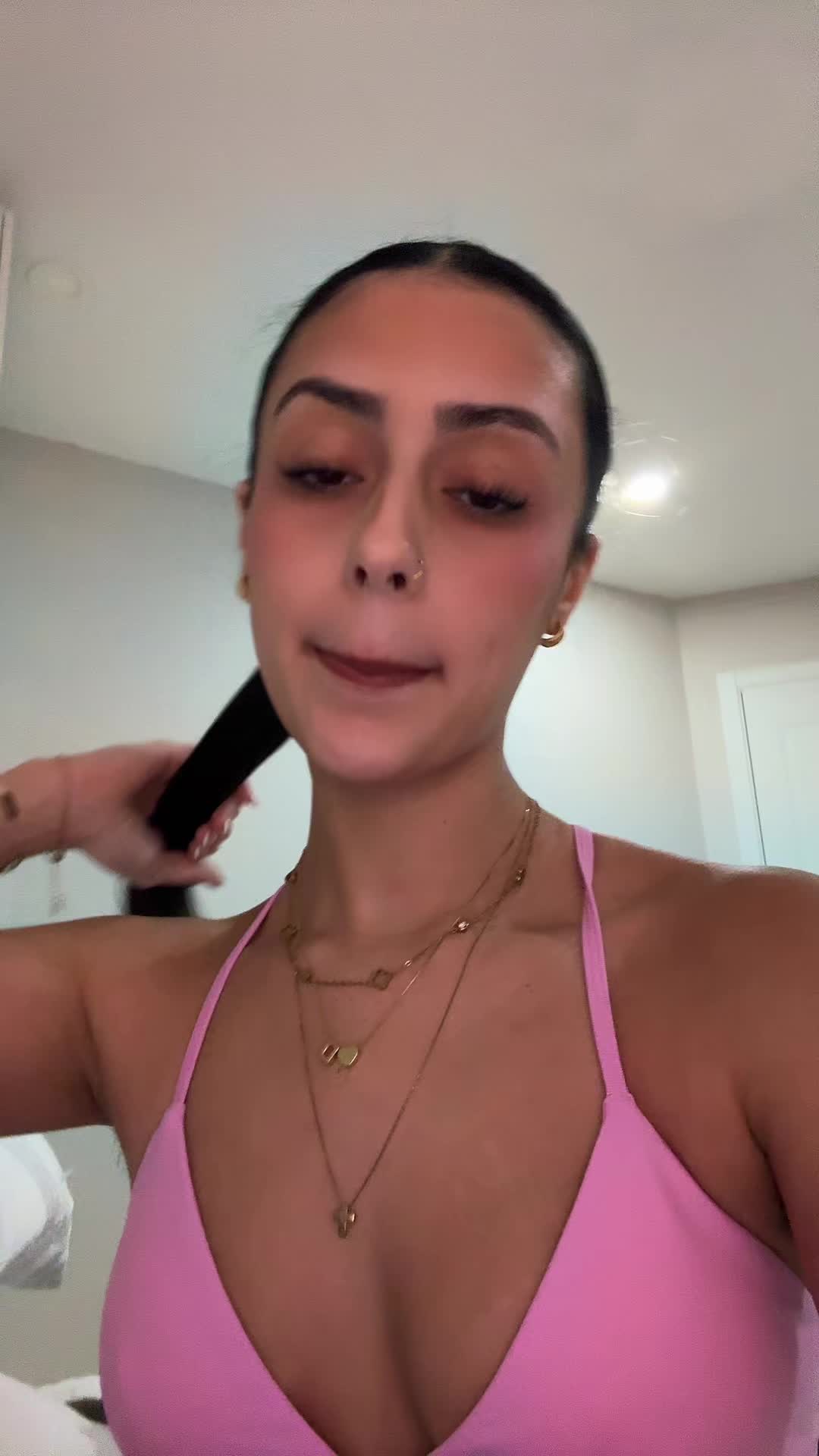 @Analuiza
