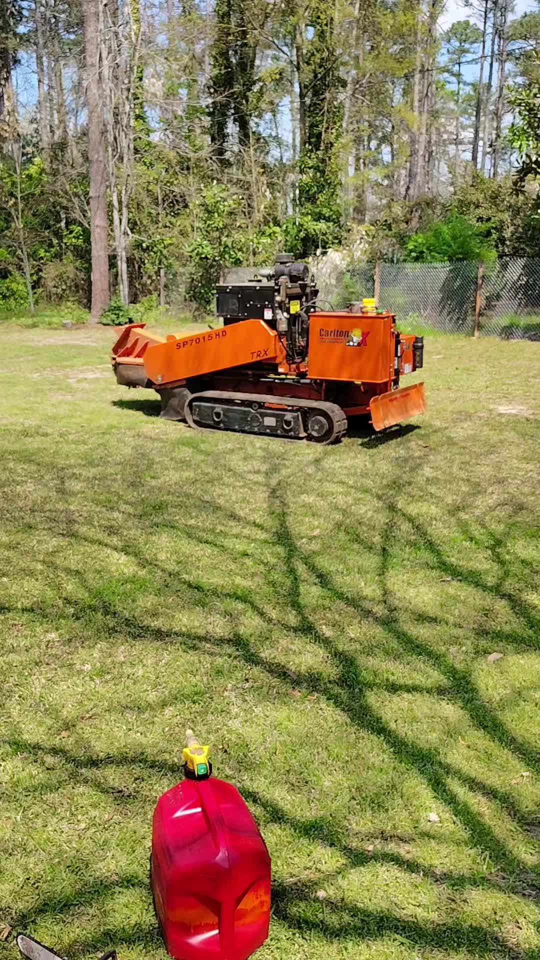 @R&G tree and landscaping