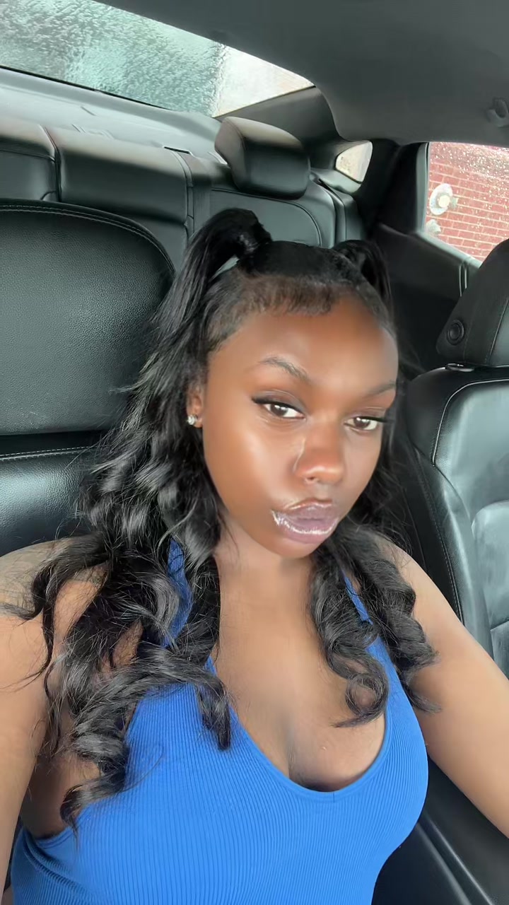 @LiyahColeman