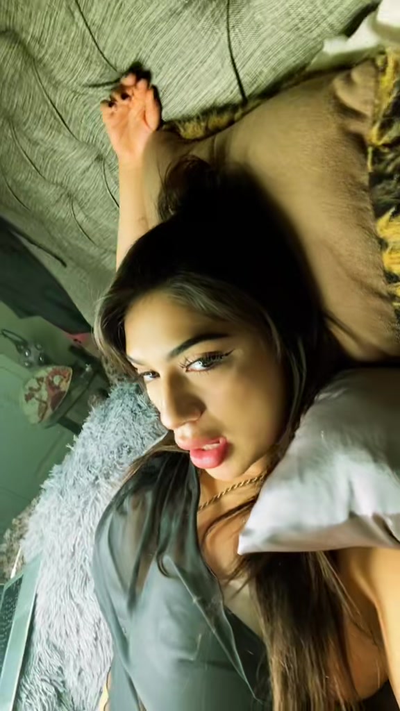 @bovelaurissa