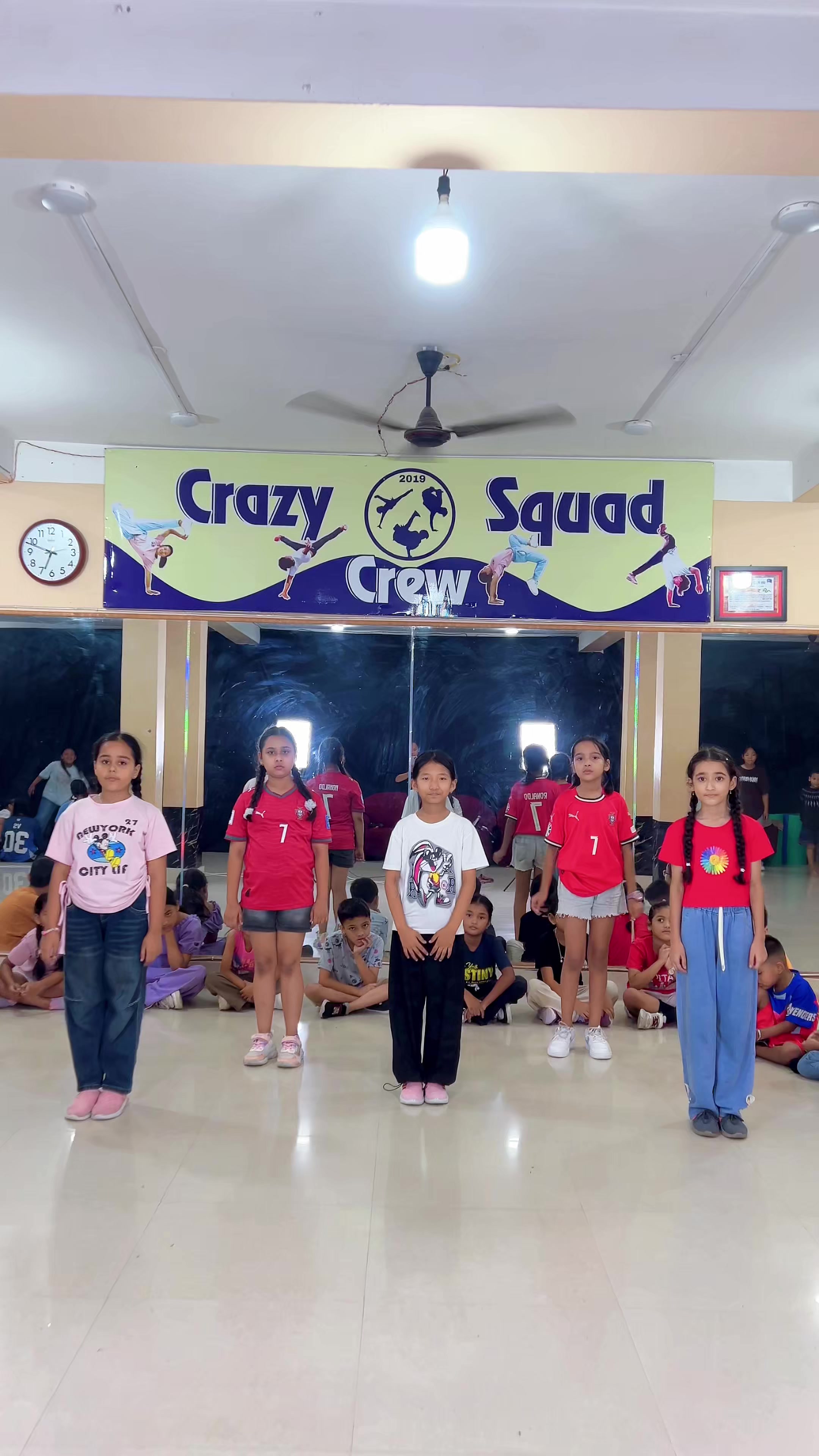 @Crazy Squad Crew
