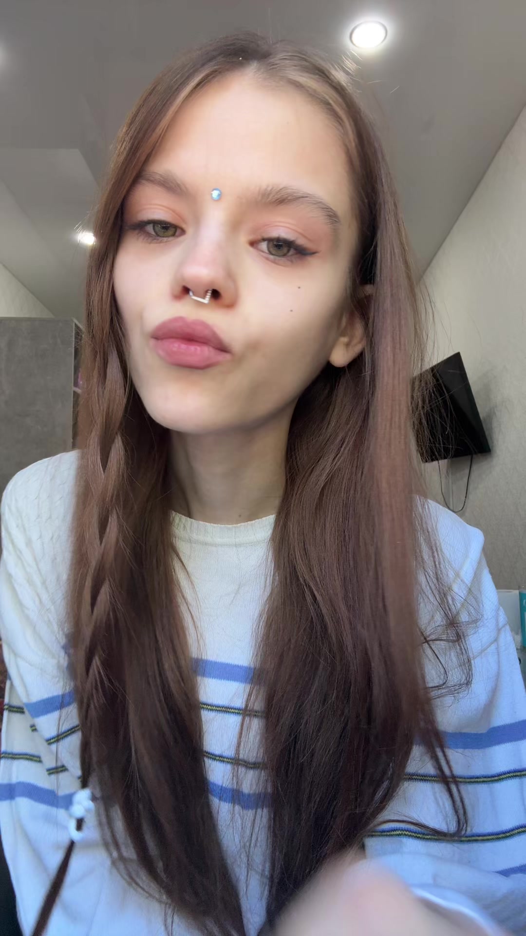 @карица