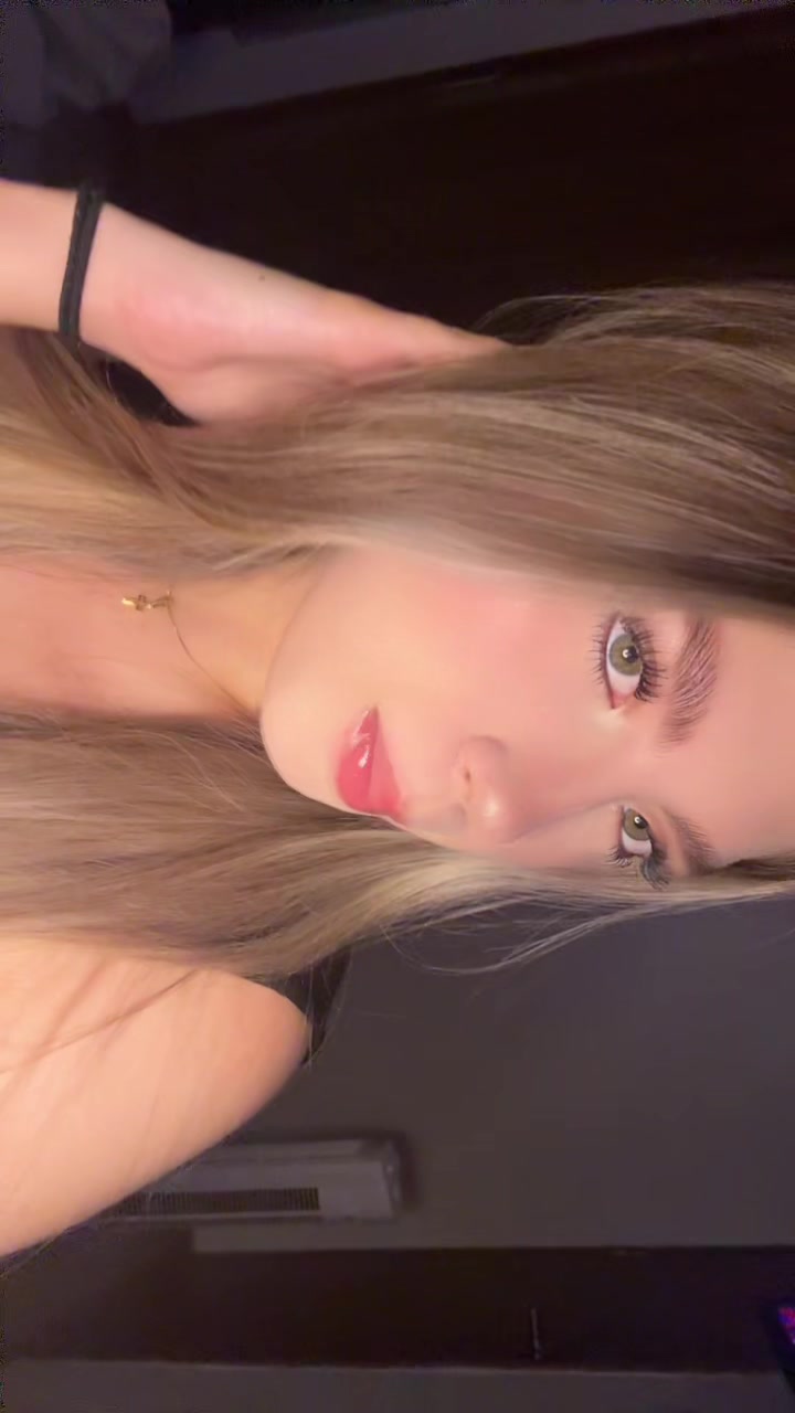 @Victoria García 🦦