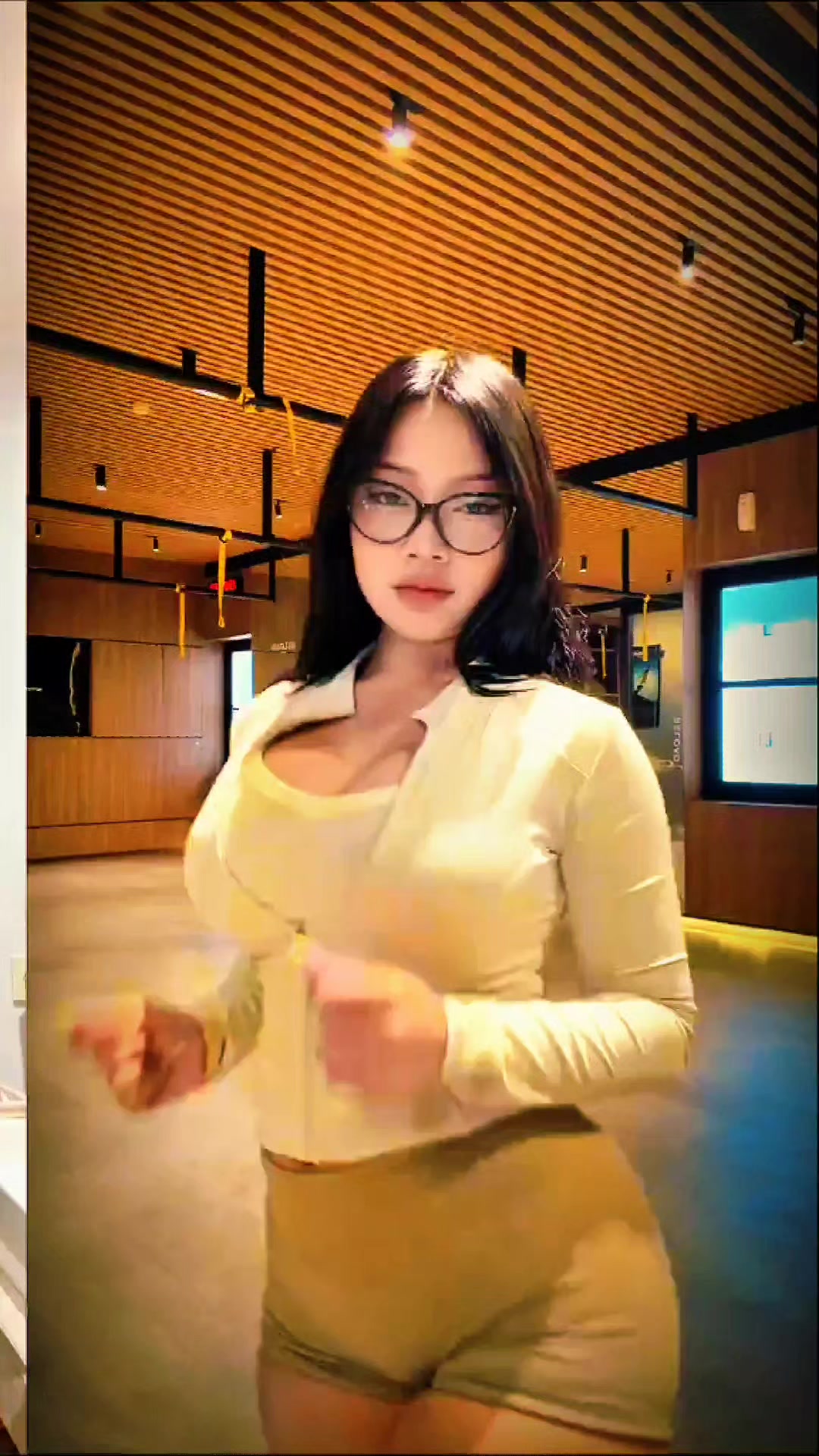 @Dazil Vatakulai