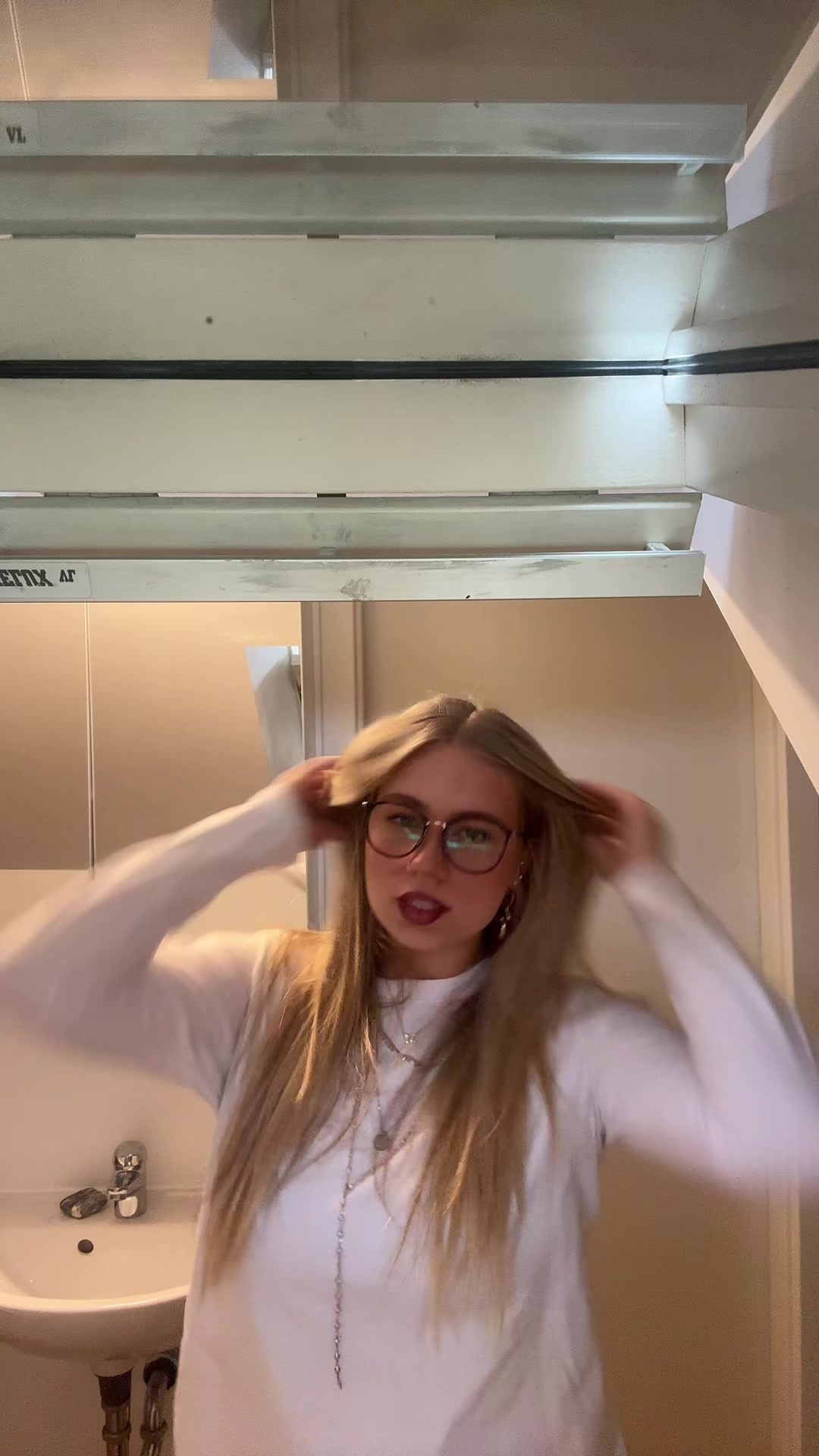 @Jeans