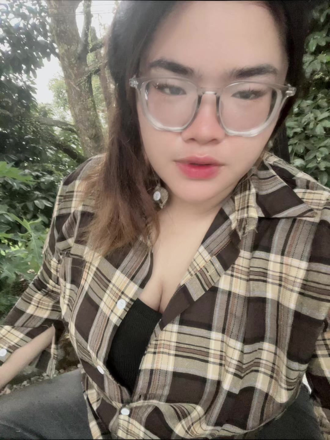 @ขออมหน่อย