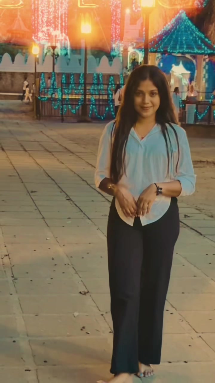 @சலனி 🌸🐝