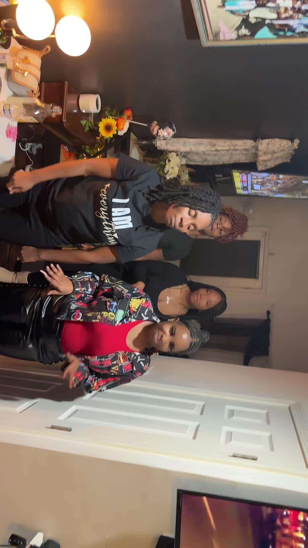 @suewopp