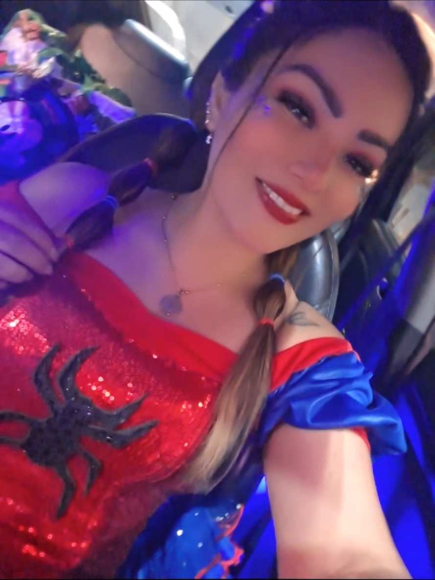 @karinaflores13