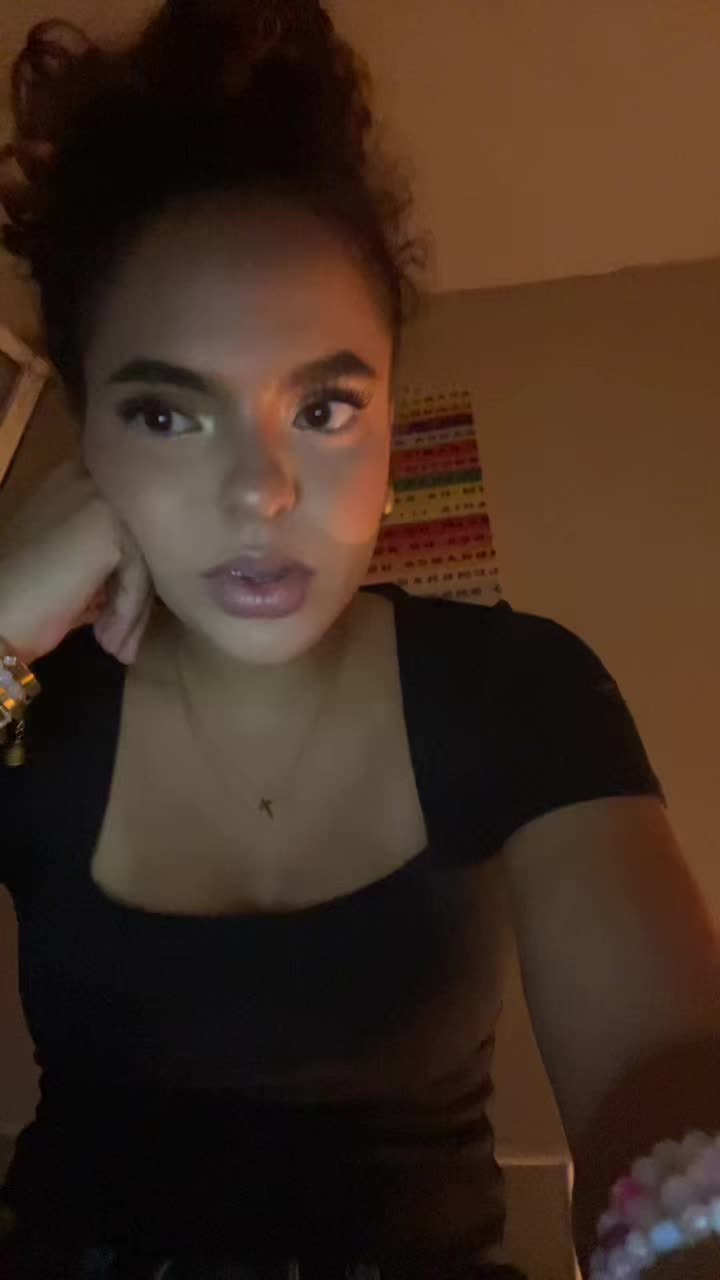 @Anié