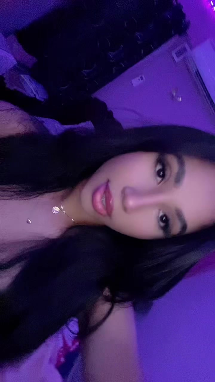 @mía.