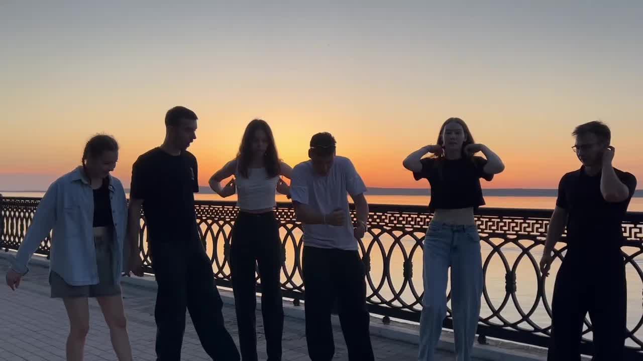 @тгк: анютины глазки🐾
