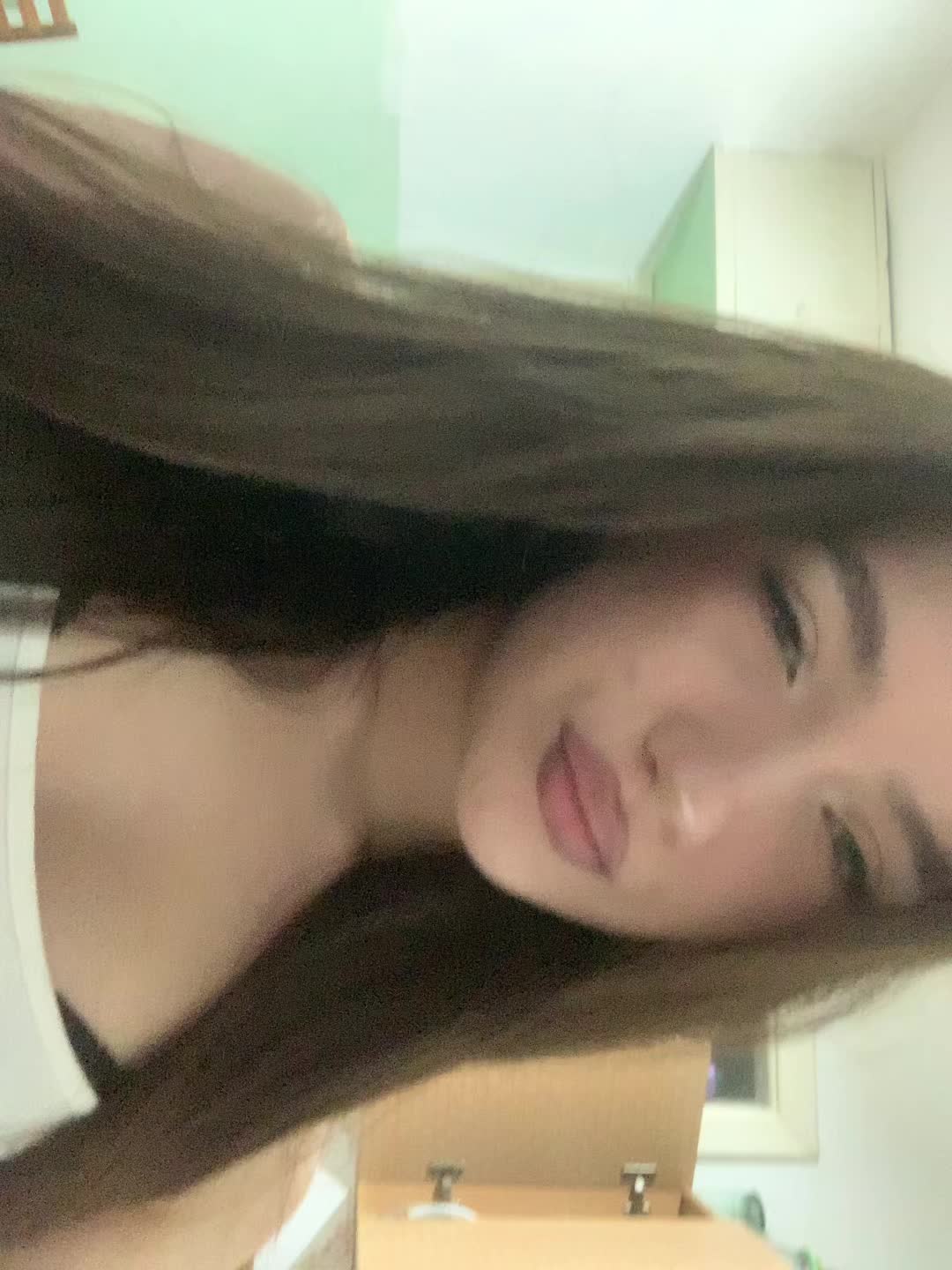 @тгк: юля ким