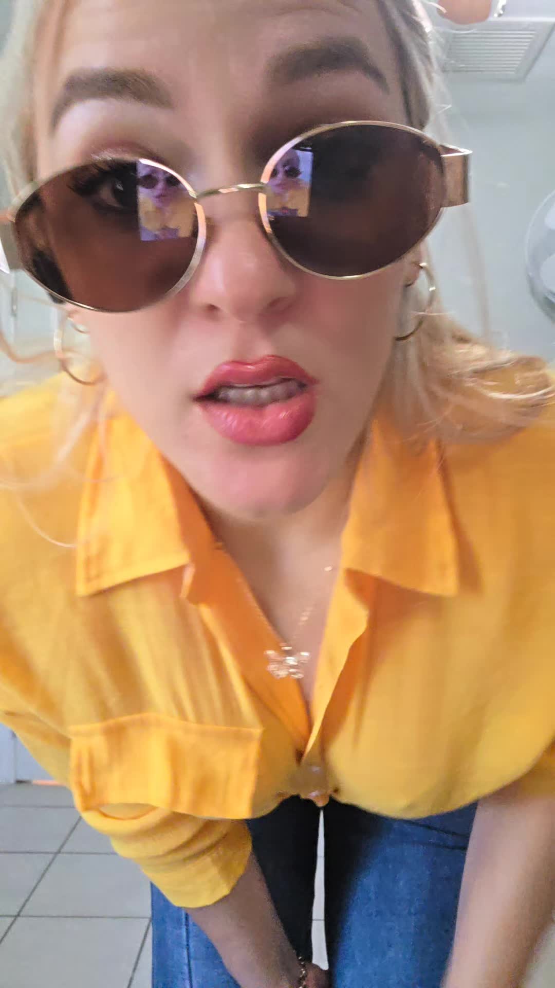 @leslinda03