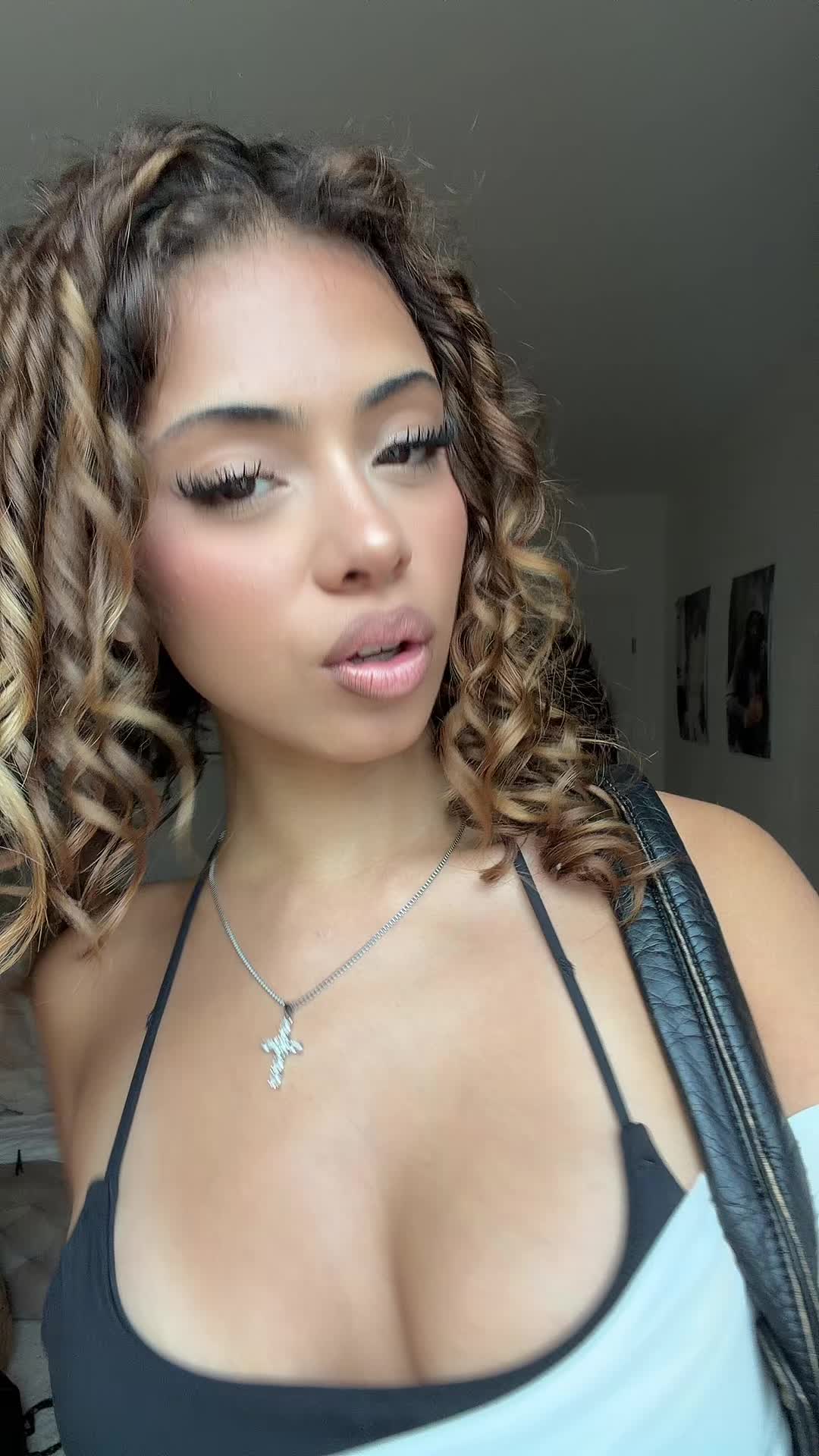 @🐰🐰