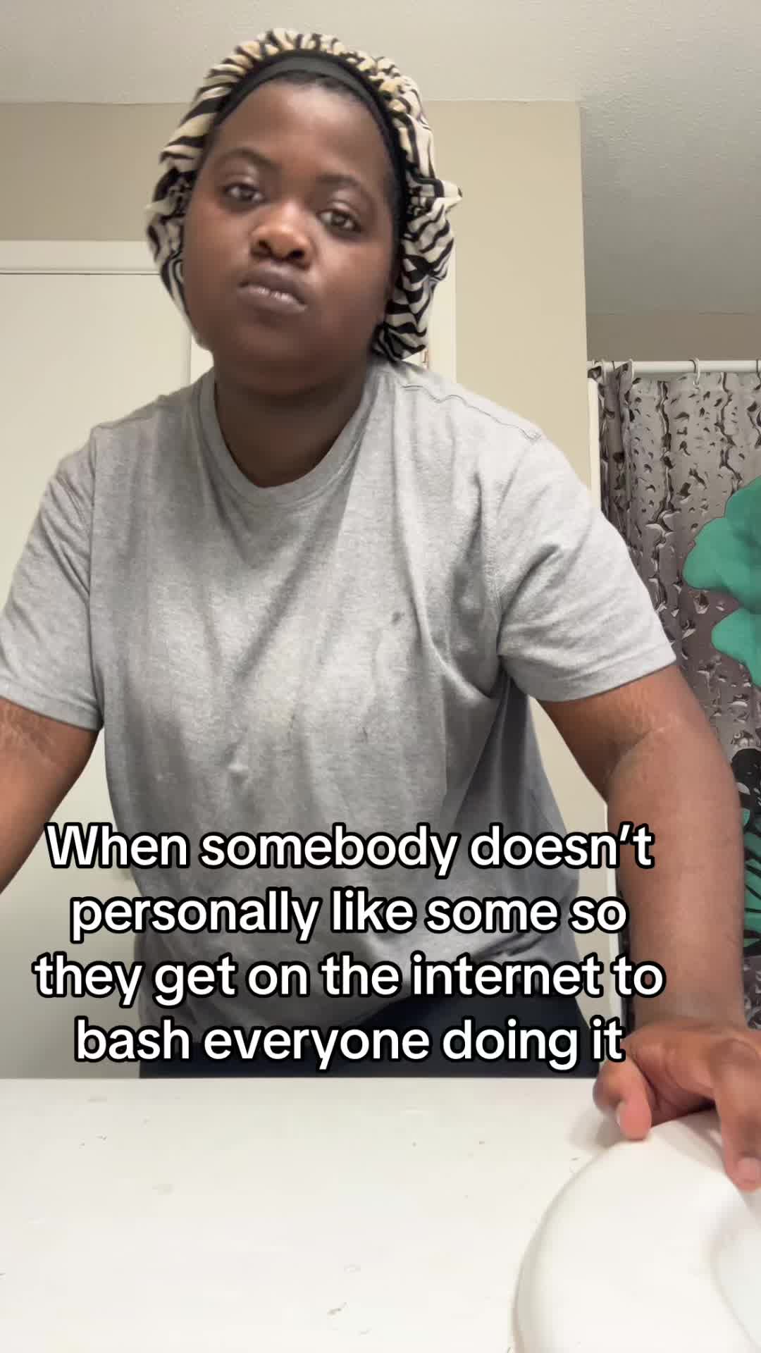 @randomuser