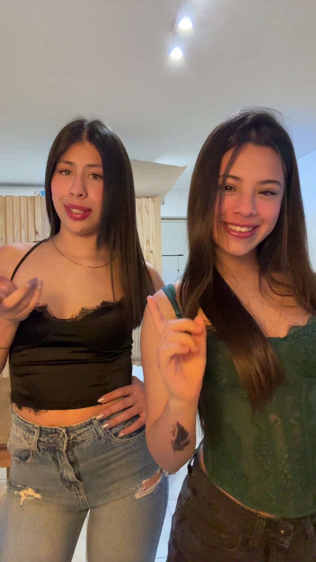 @briflores__