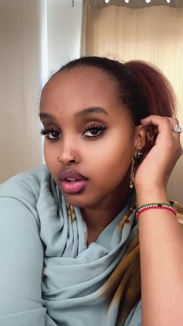 @Afnaan🖤💋