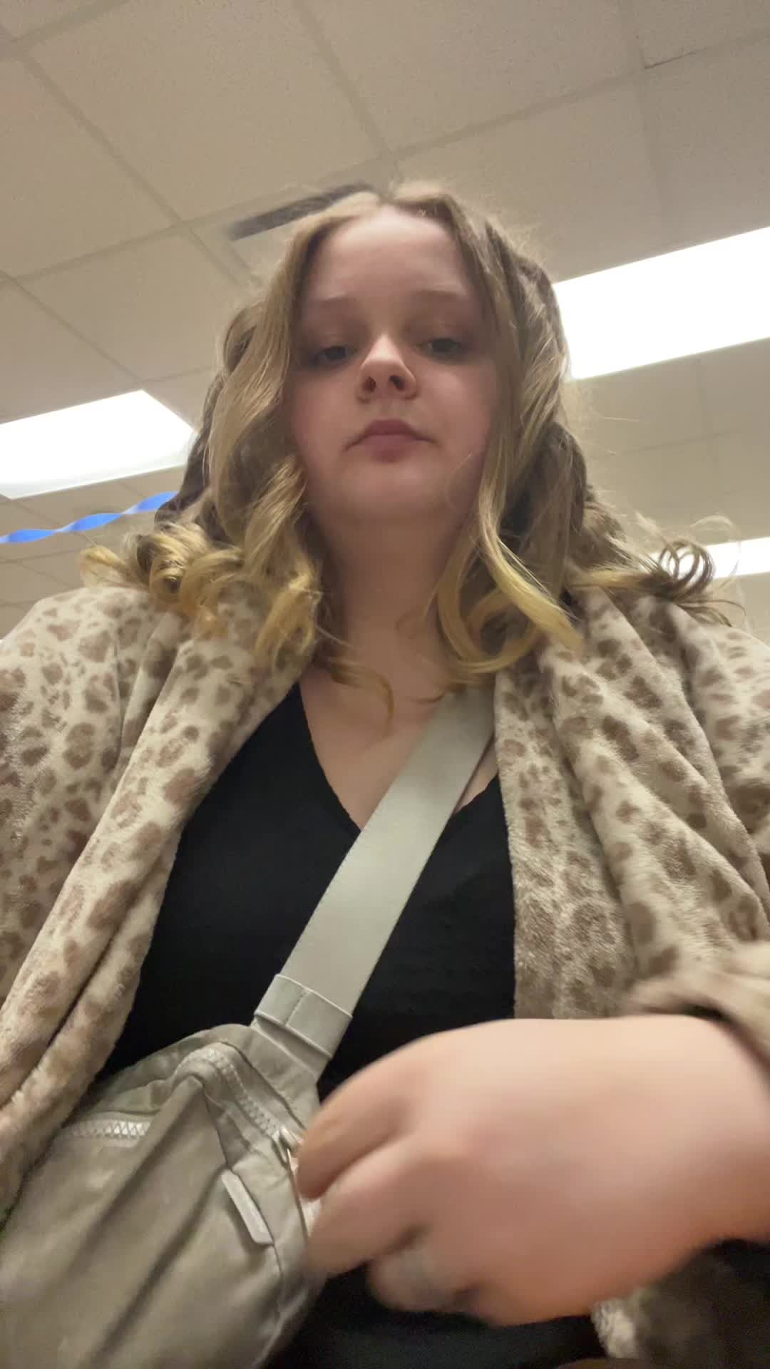 @Abbi