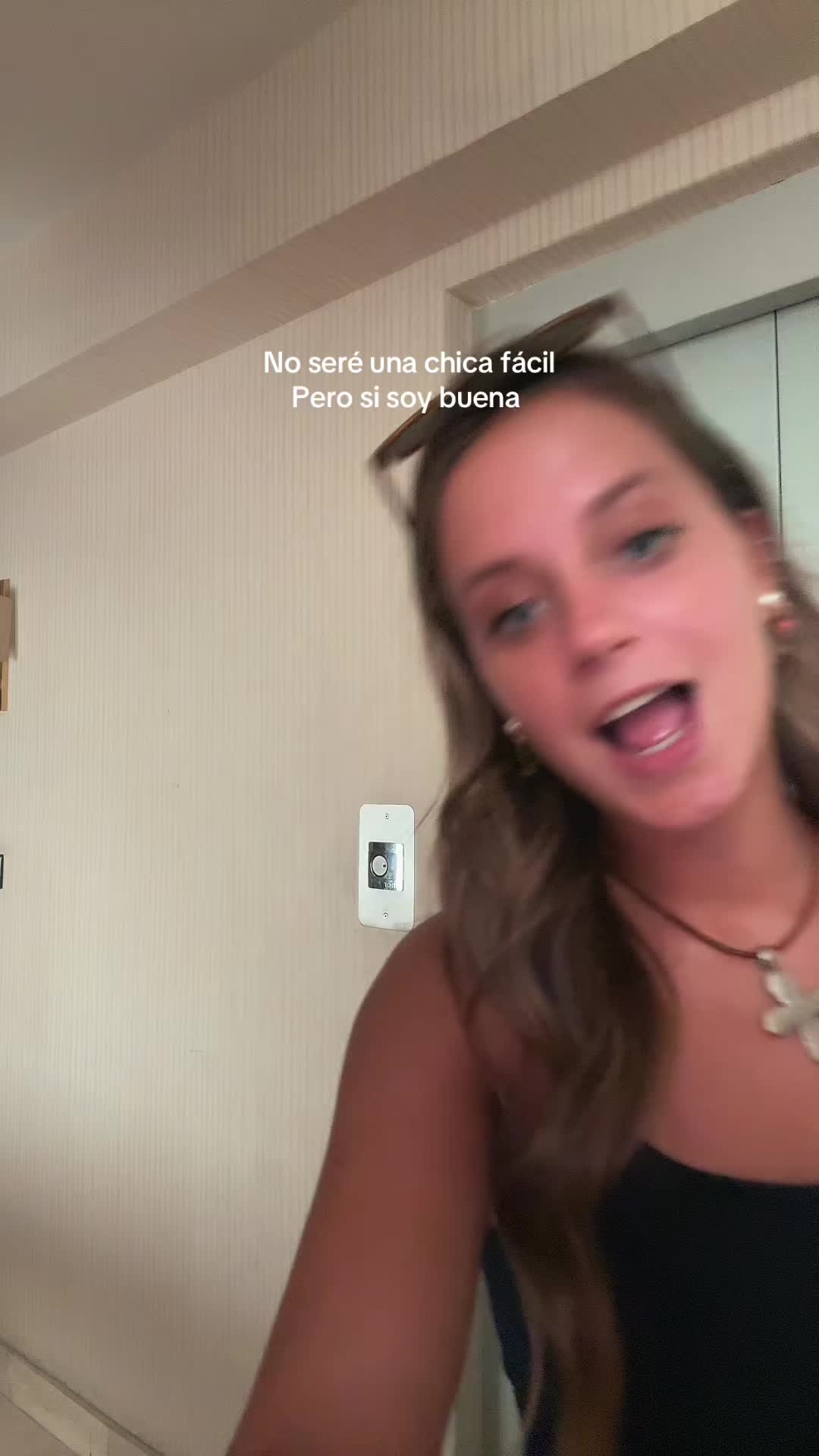 @elenis