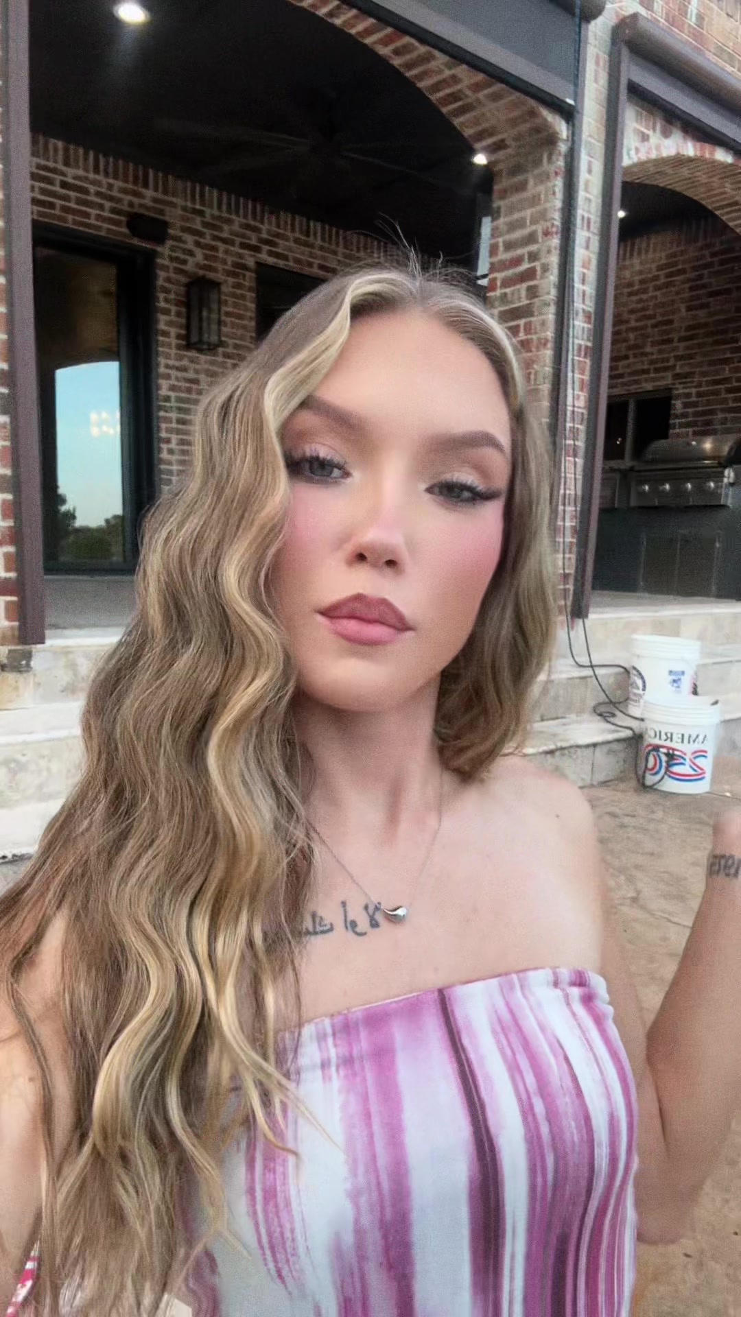 @Mrs. 69