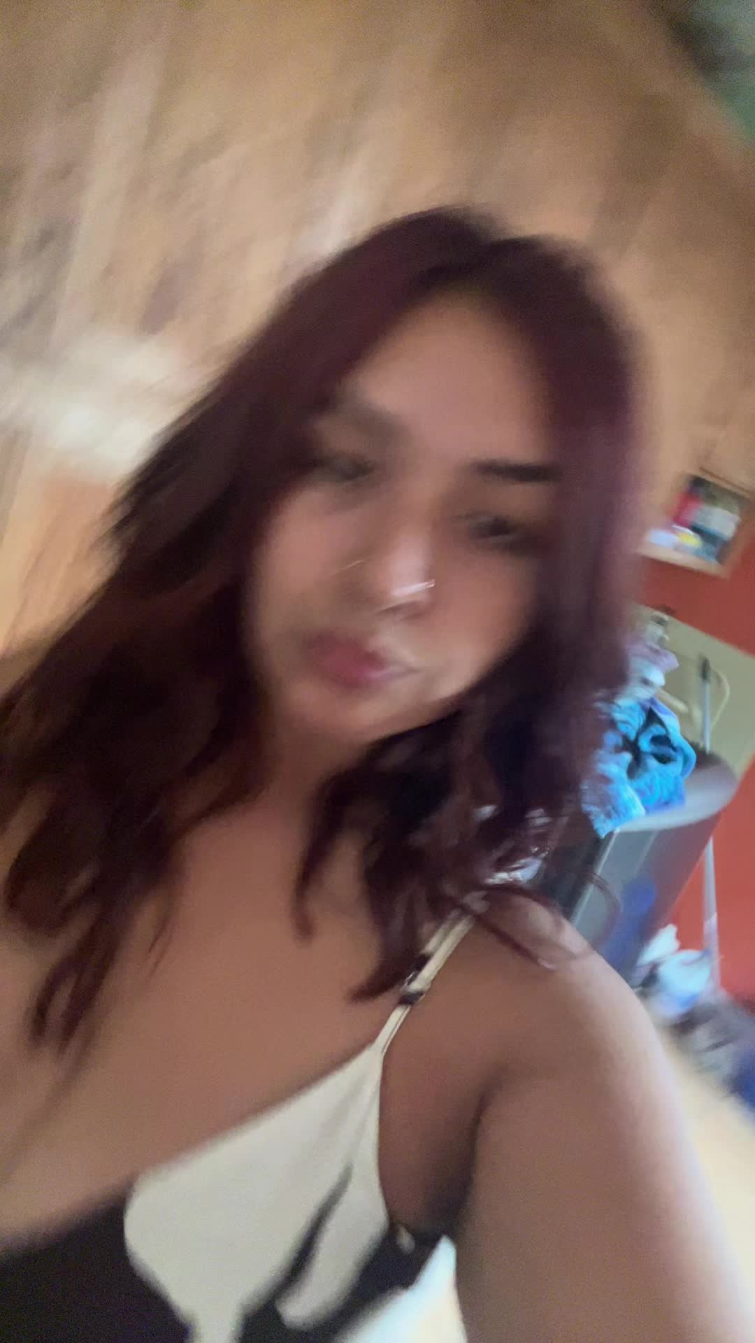 @🫍