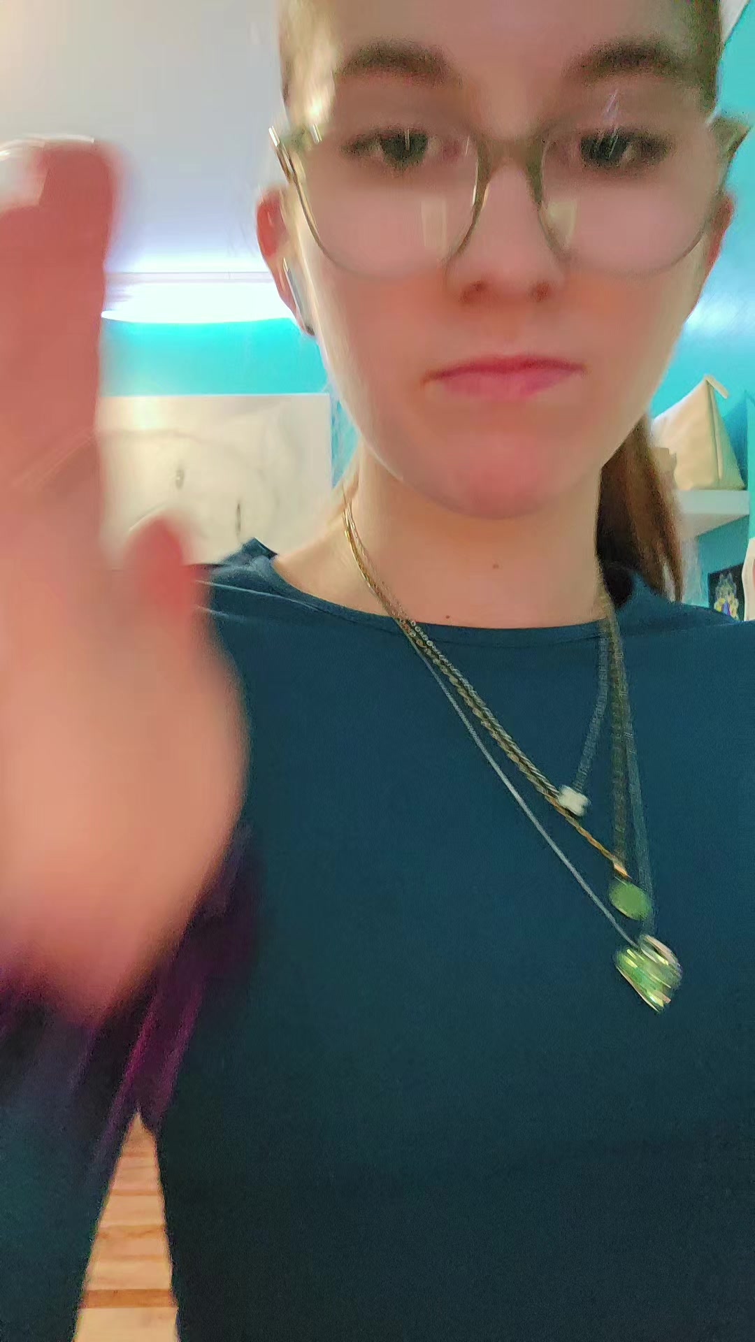 @louuu2131