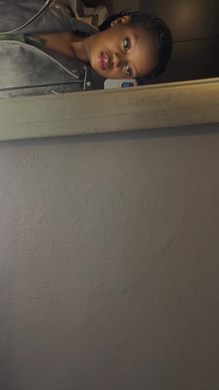 @ᥫ᭡
