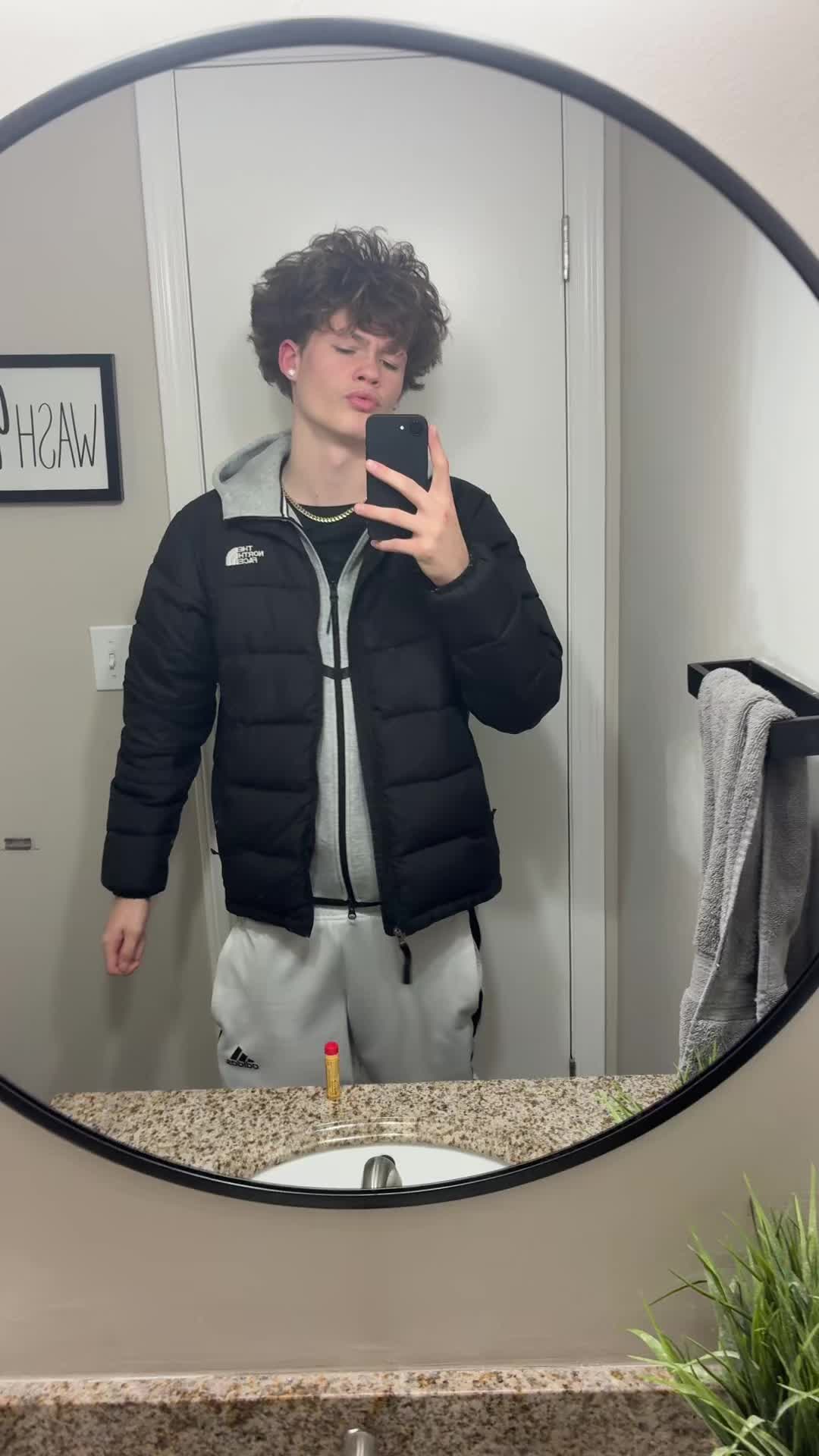 @whiteboyjddd