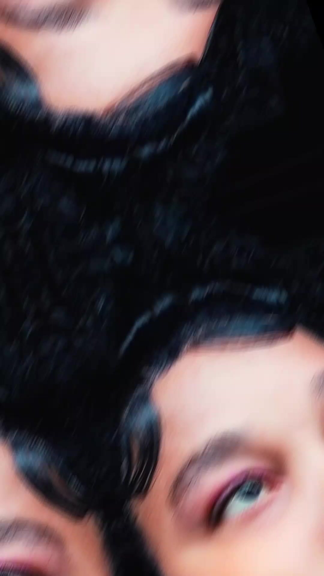 @Vanou24