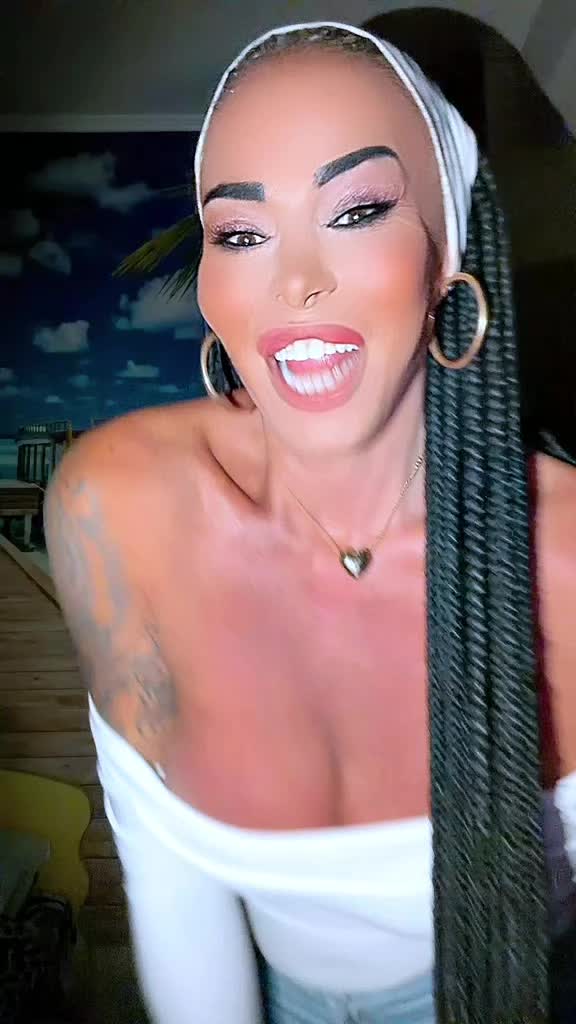 @luanaiammarino100