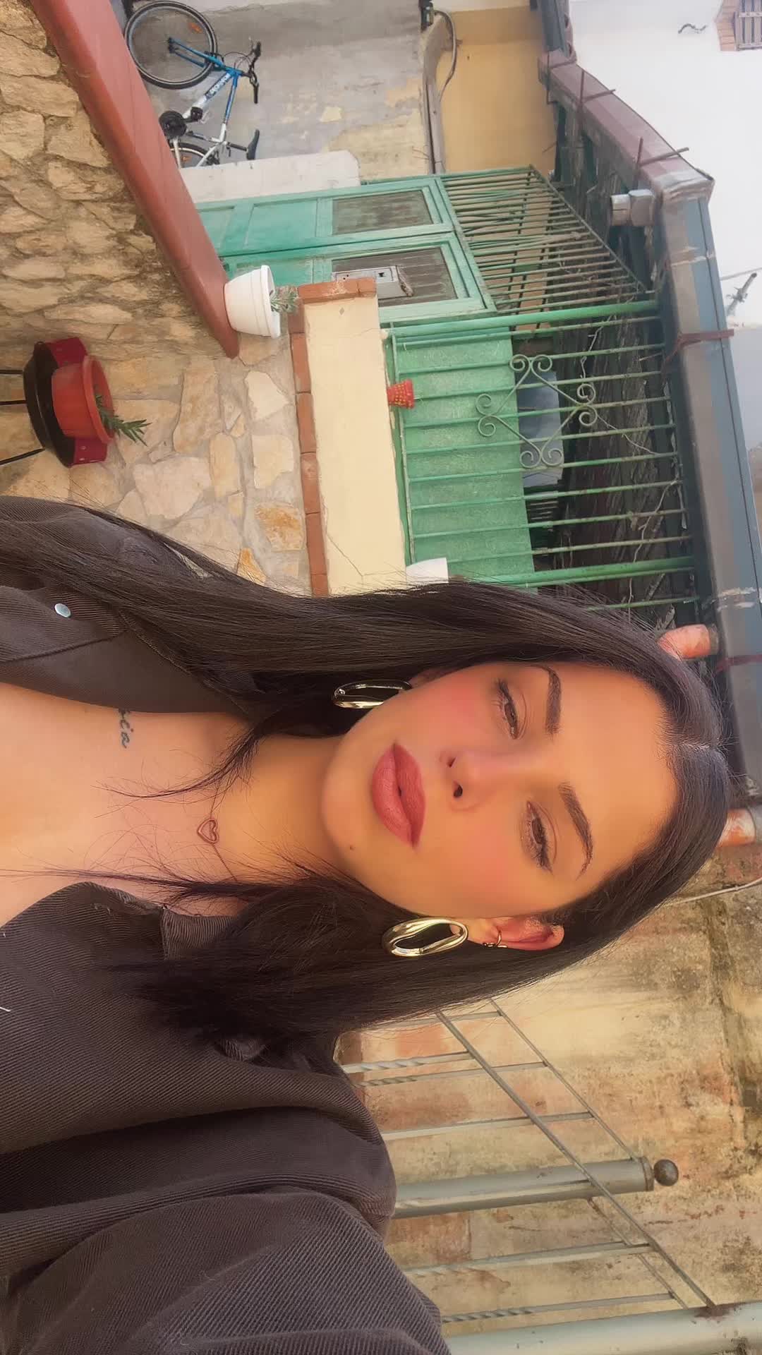 @Simona🌻