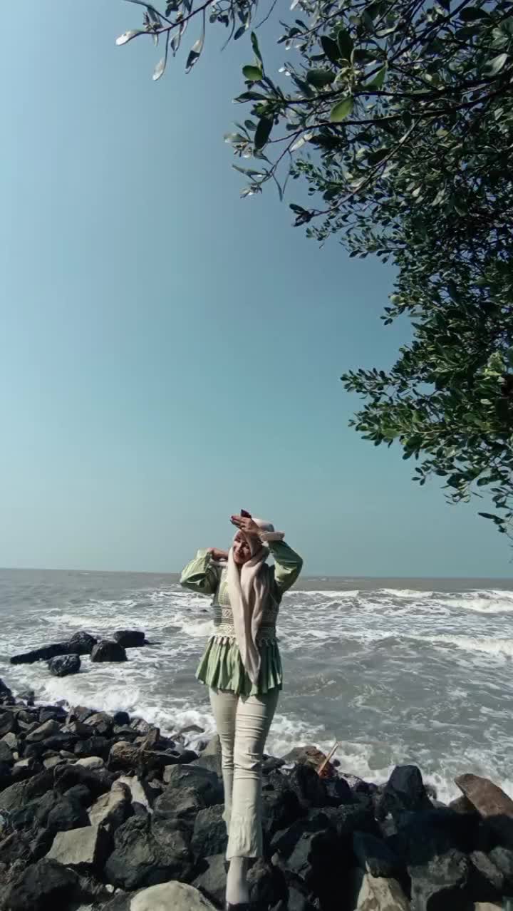 @r_rini