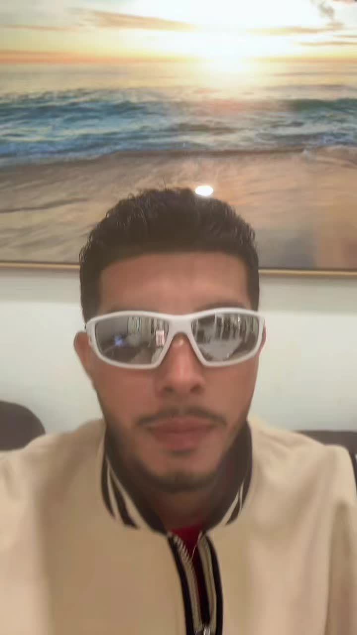 @Deglisj