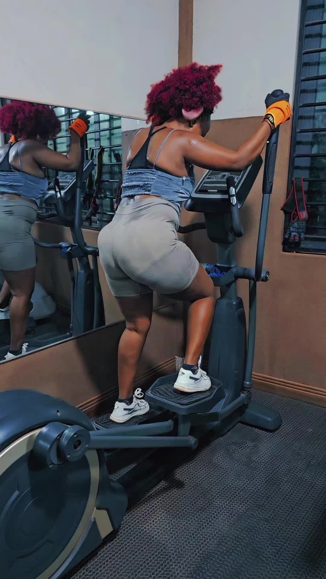 @tracymelody 🇺🇬🇺🇸🇨🇦