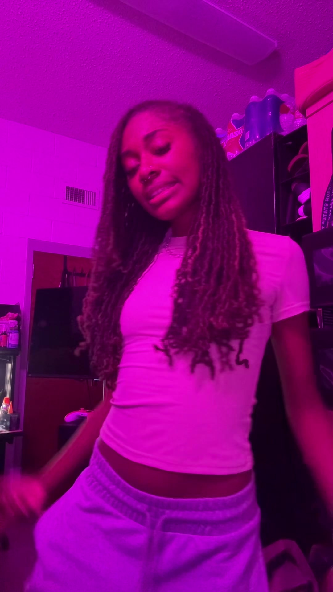 @prettylocgirly