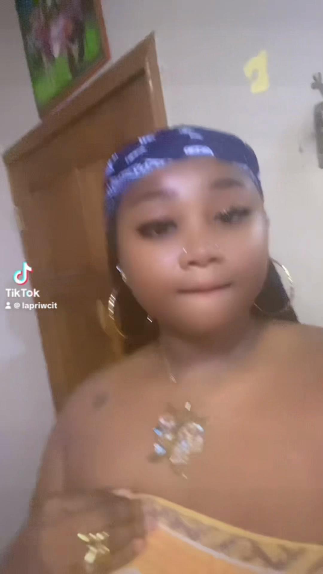 @🦋La Priwcit🦋