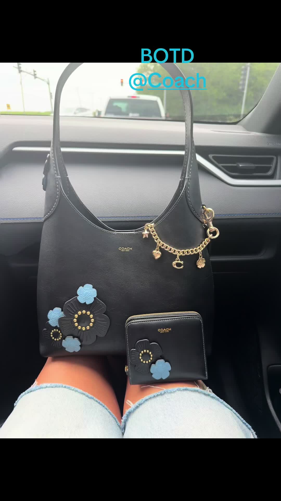 @Mariblueposa🦋