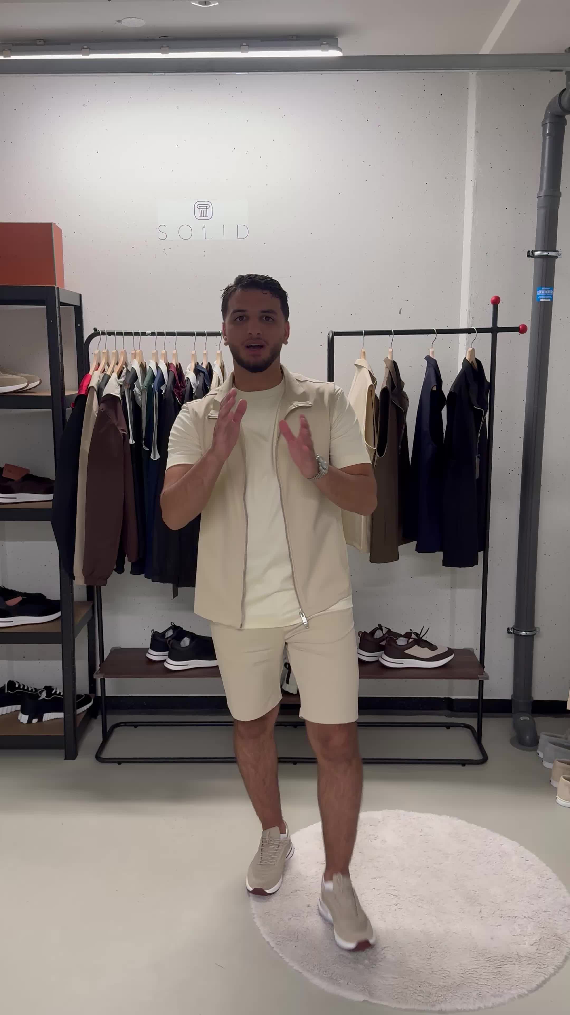 @Solidmenswear_