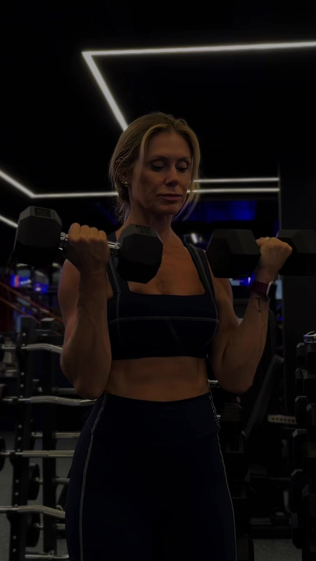 @SuzanaSchott