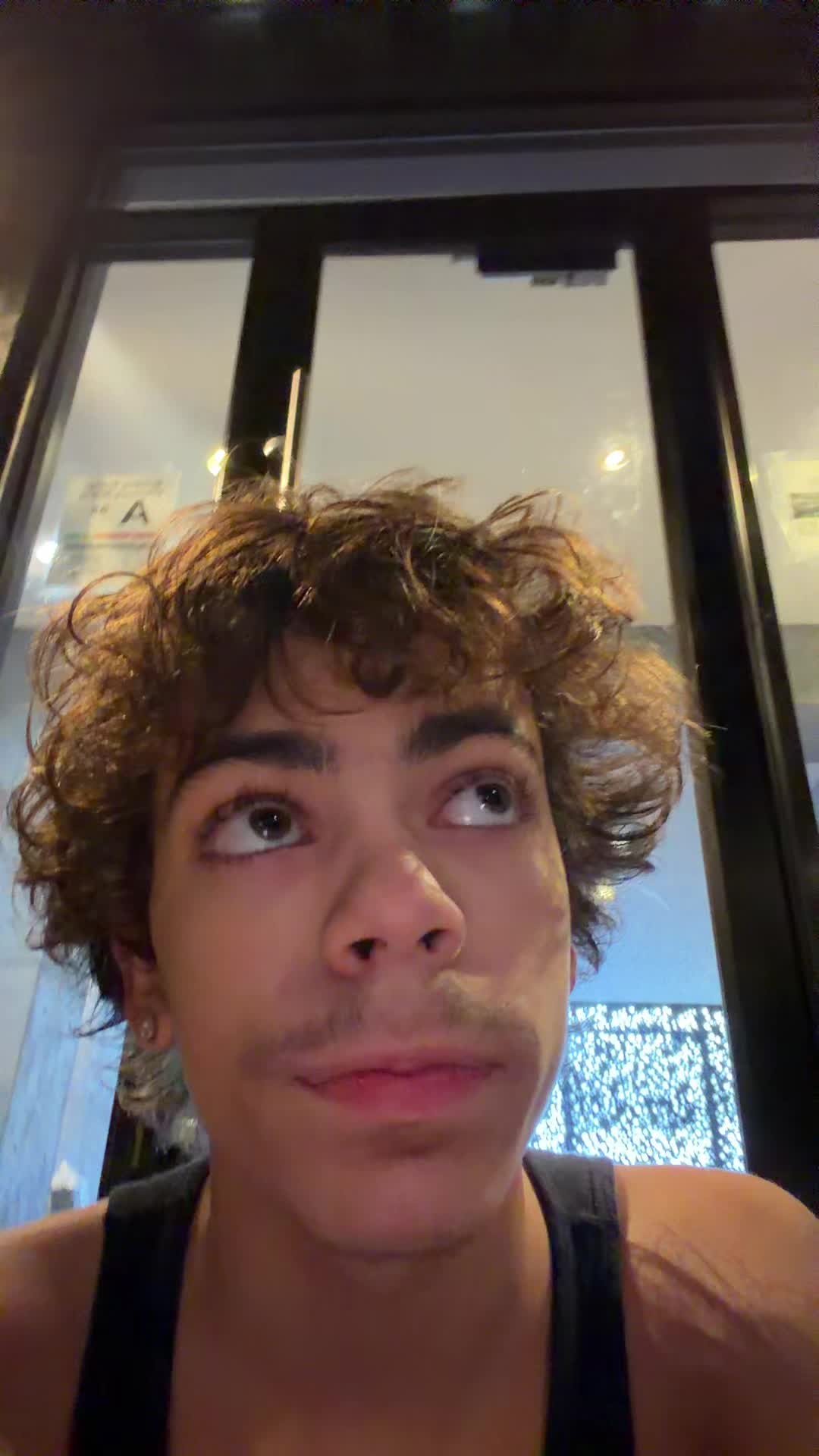 @iseezayy