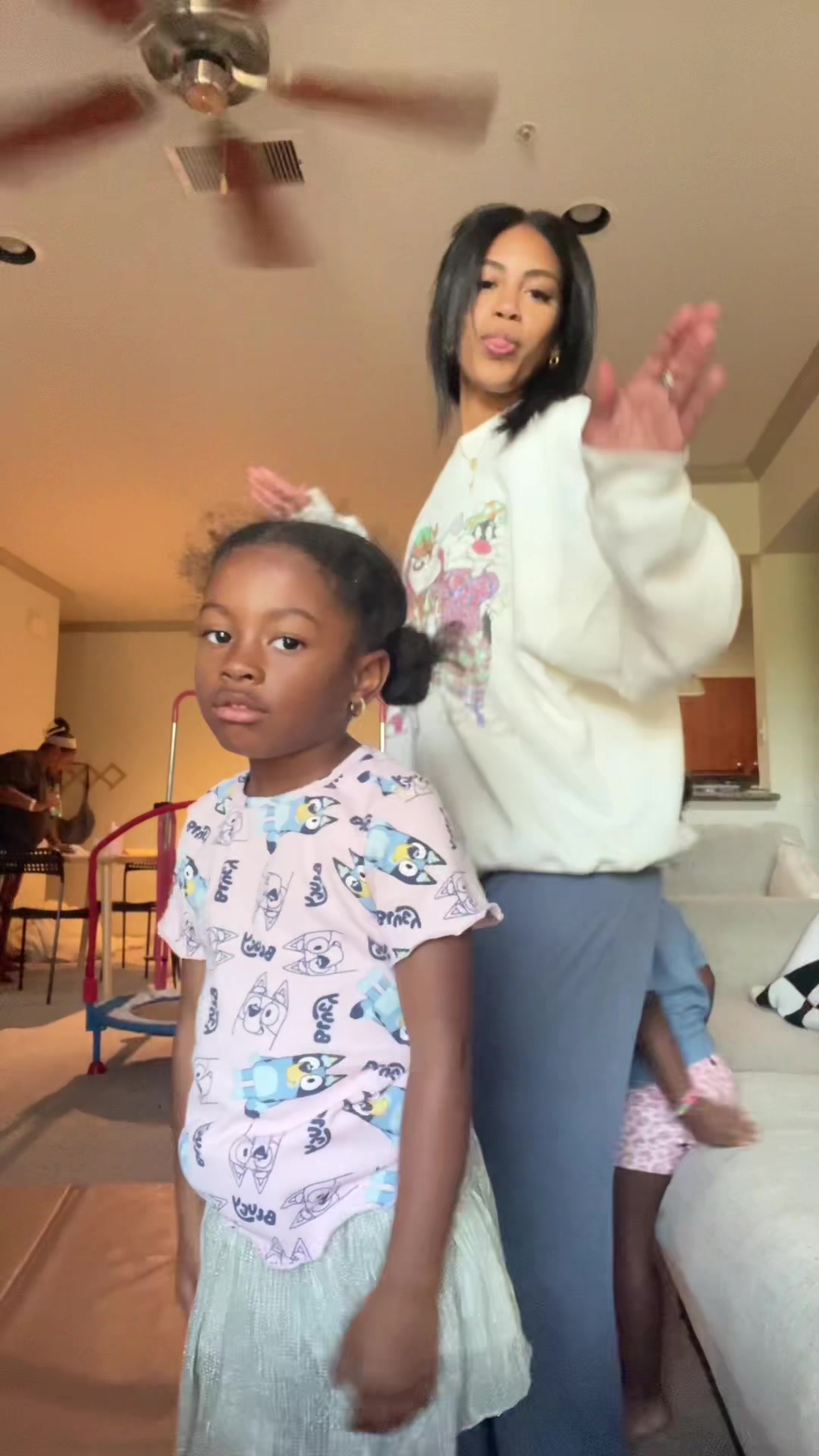 @niaaag