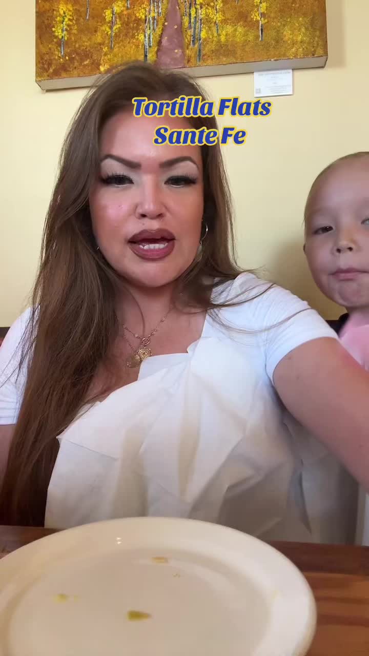 @Desirae Desnomie
