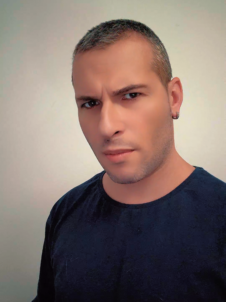 @Io sono ancora quà😎