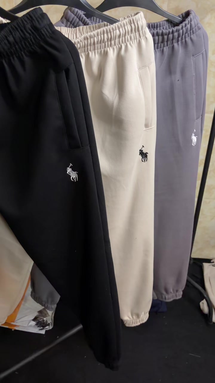@SWEATPANTS