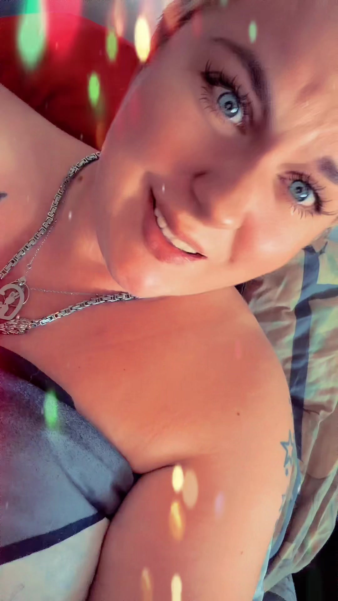 @Carmen♥️😈~FoxiUndCarmen4live~