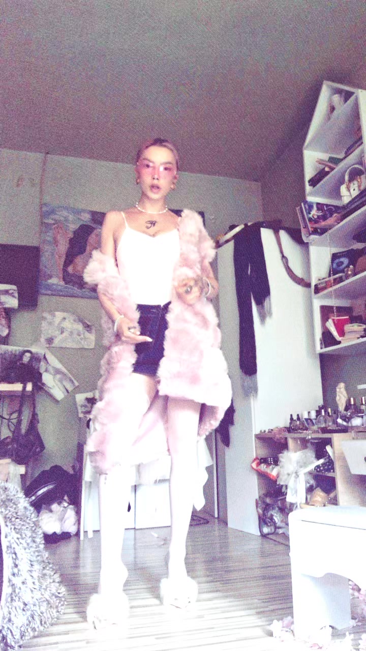 @Elenaع
