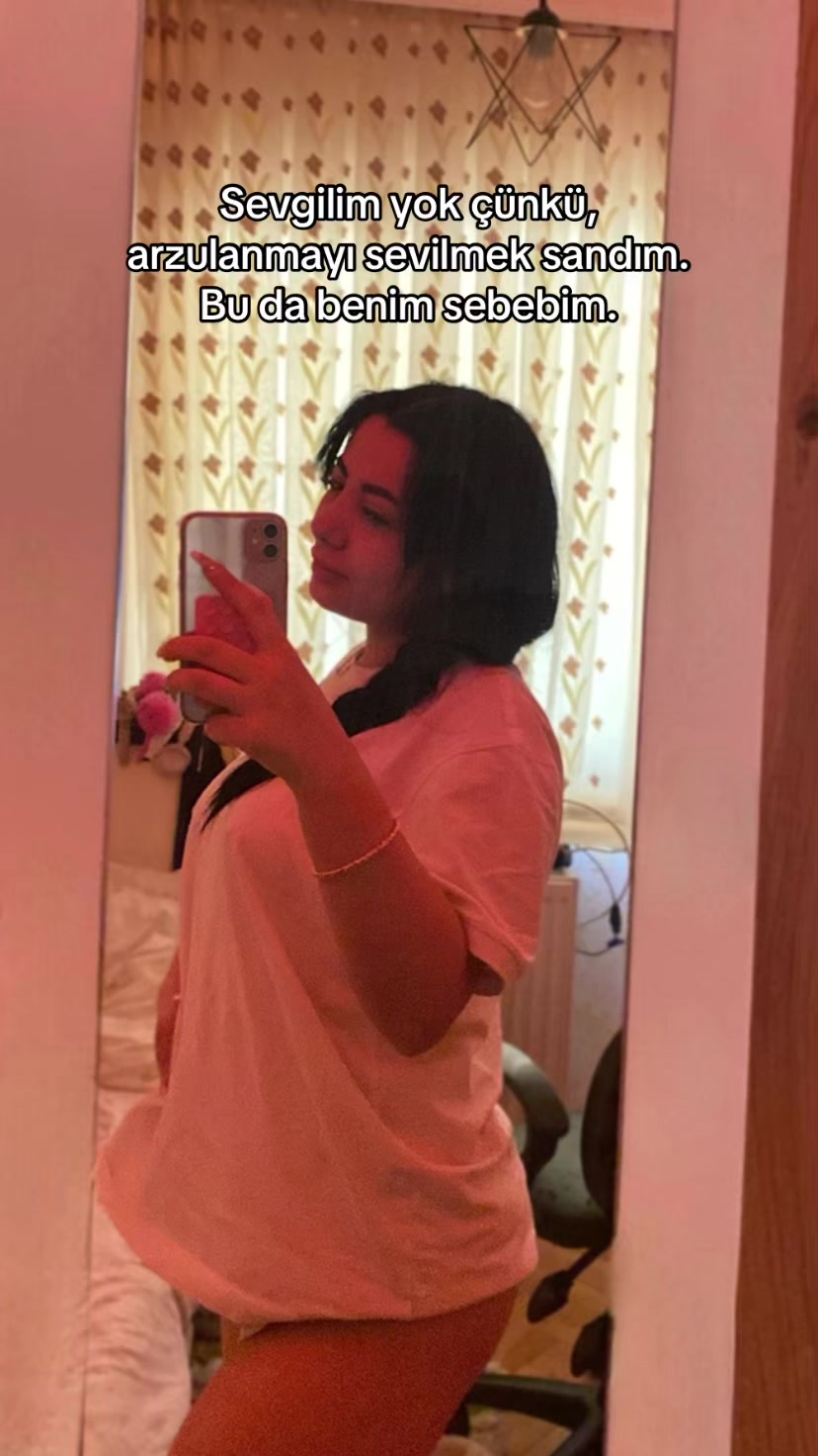 @Sudeloraa