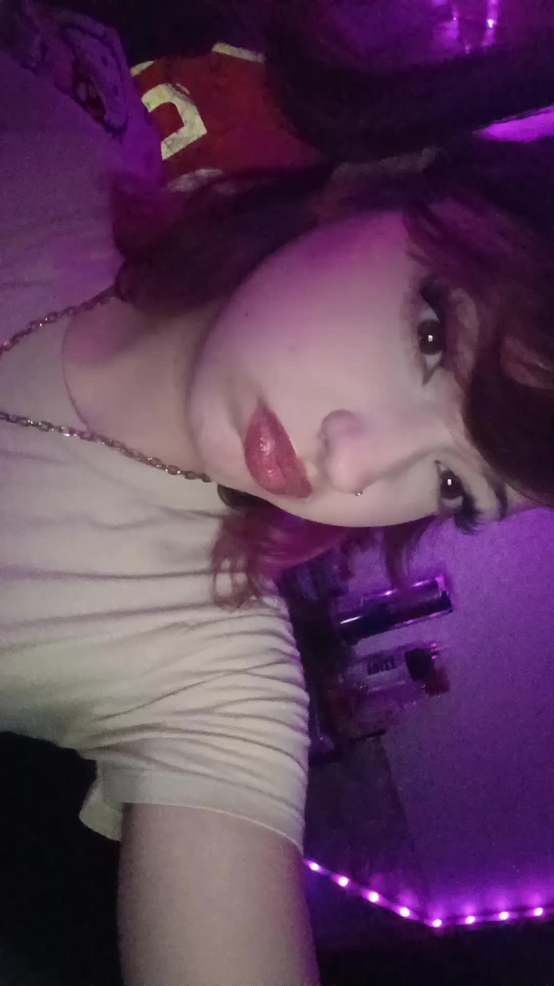 @whosthisdeva!